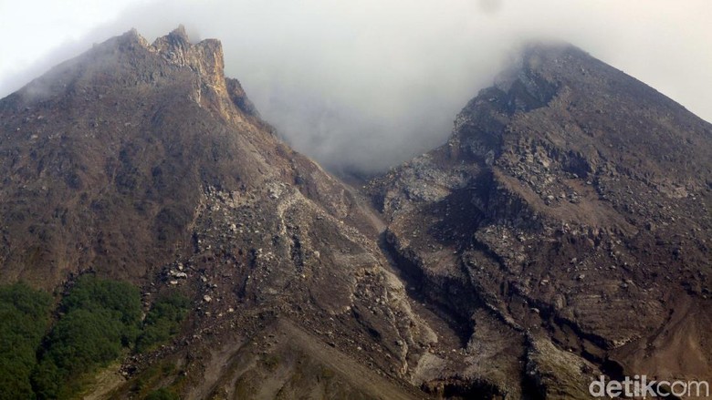 Waspada! Gunung Merapi Mulai Keluarkan Awan Panas