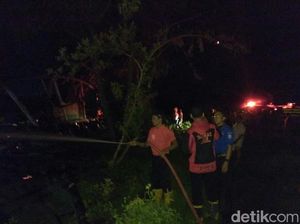 Bangunan Ponpes Al Munir di Situbondo Hangus Terbakar