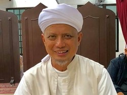 Yang Perlu Diketahui soal Kondisi Terkini Ustaz Arifin Ilham