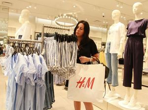 Komitmen Ramah Lingkungan, H&M Kini Menyediakan Layanan Sewa Baju di Toko Komitmen Ramah Lingkungan, H&M Kini Menyediakan Layanan Sewa Baju di Toko