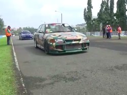 Mengenal si Mobil Drag Race Garonk