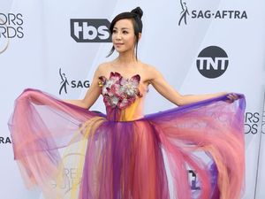 10 Penampilan Terburuk Selebriti di Red Carpet SAG Awards 2019 10 Penampilan Terburuk Selebriti di Red Carpet SAG Awards 2019