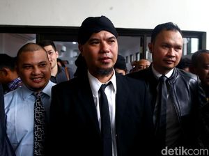 Pengacara: Ahmad Dhani di Tahanan Tidur Bareng 200 Orang