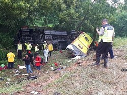 10 Korban Bus Maut Bima Suci di Cipularang Masih Dirawat