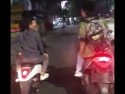Ditangkap, ABG Bermotor Petentengan Bawa Celurit Uji Ilmu Silat