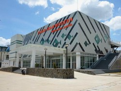 Belanja Ikan di Pasar Ikan Modern Buatan Susi Bayarnya Non Tunai