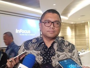 Bawaslu Minta Tim Cyber Telusuri Video Siswa SD Nyanyi Lagu Prabowo-Sandi Bawaslu Minta Tim Cyber Telusuri Video Siswa SD Nyanyi Lagu Prabowo-Sandi