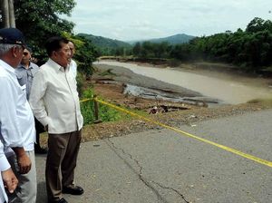 Tanggap Bencana Banjir Besar Sulsel Diperpanjang Satu Pekan