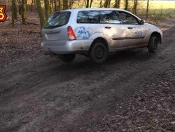 Shock Breaker Mobil Amblas, Mending Diperbaiki atau Ganti Baru?