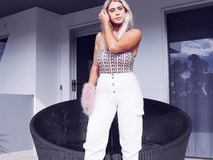 Potret Model Seksi yang Gurui Netizen karena Bully Selulitnya