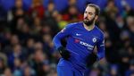 Higuain Debut, Chelsea Menang