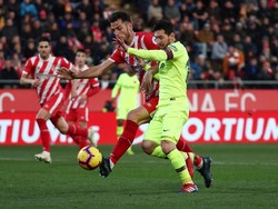 Meski sempat bermain menekan, Girona belum mampu membendung perlawanan pasukan Barcelona di babak pertama.