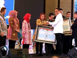 Pemkab Serang Raih SAKIP Award Terbaik di Banten