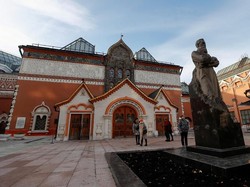 Rusia Tangkap Pencuri yang Gondol Lukisan Rp 13,8 M Siang Hari Bolong