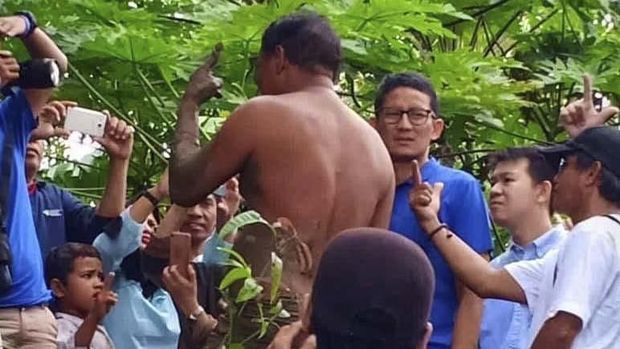 Bantah Sandiwara, BPN Sebut Warga Mengelap Lumpur ke Badan