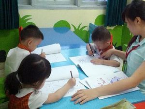 Menelusuri Ilmu Linguistik Terapan di Jerman Menelusuri Ilmu Linguistik Terapan di Jerman