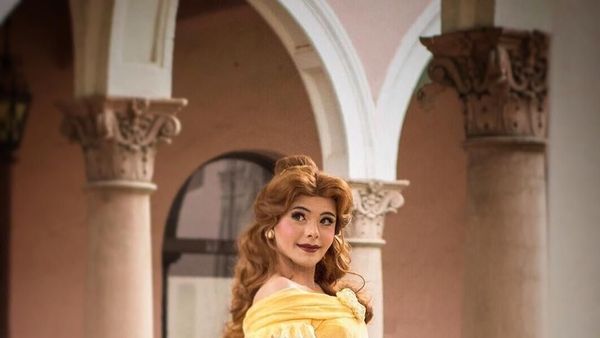 Nggak Nyangka, Sosok di Balik Wonder Woman Hingga Putri Disney Ini Adalah Pria