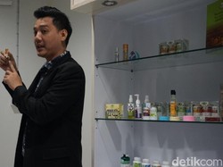 Kisah WN Thailand yang Jadi Tour Guide Berbahasa Indonesia