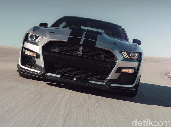 Mobil Jalanan Tercepat Ford