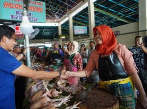 Temui Pedagang di Wonogiri, Sandi Janji Benahi Pasar Tradisional