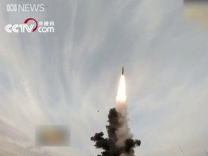 China Uji Coba Rudal yang Bisa Serang Kapal Perang yang Bergerak China Uji Coba Rudal yang Bisa Serang Kapal Perang yang Bergerak