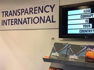 Transparency International: Makin Lemah Demokrasi, Makin Tinggi Korupsi