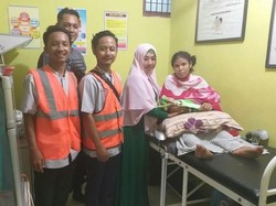 Terlantar Seminggu, Penumpang Kapal Melahirkan Bayi Perempuan