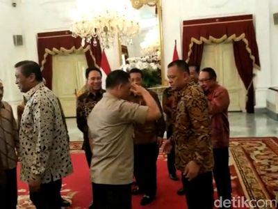 Potret Gatot Nurmantyo Masuk Istana Lagi