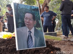 Sosok Rahman Tolleng di Mata Keluarga: Idealis dan Pekerja Keras