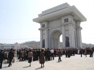 Bukan di Paris, Ini Monumen di Korea Utara