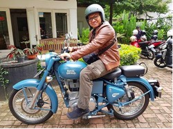 Berkat Jokowi, Ari Makin Cinta dengan Royal Enfield