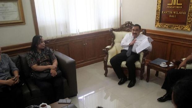 Istri Prabangsa Datangi Kanwil: Remisi Susrama Buka Luka Lama