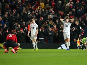 Horor Fergie Time untuk Burnley di Old Trafford