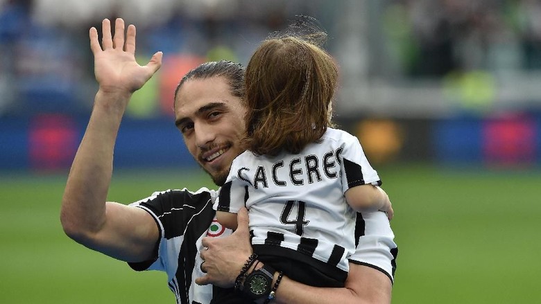 Karena Juventus yakni Rumah Caceres