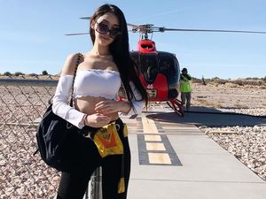 Foto: Liburannya Jade Rasif, DJ Seksi dari Singapura