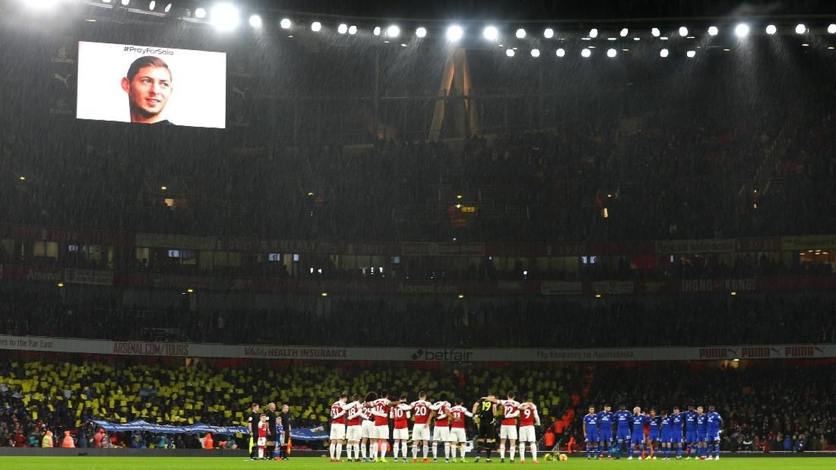 Potret Emiliano Sala di Emirates Stadium. (Foto: Catherine Ivill/Getty Images)