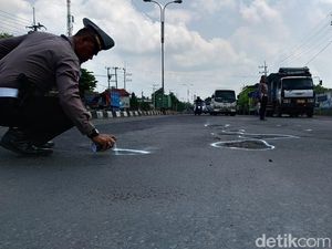 Hati-hati Berkendara, Jalan Nasional di Mojokerto Rusak Berlubang