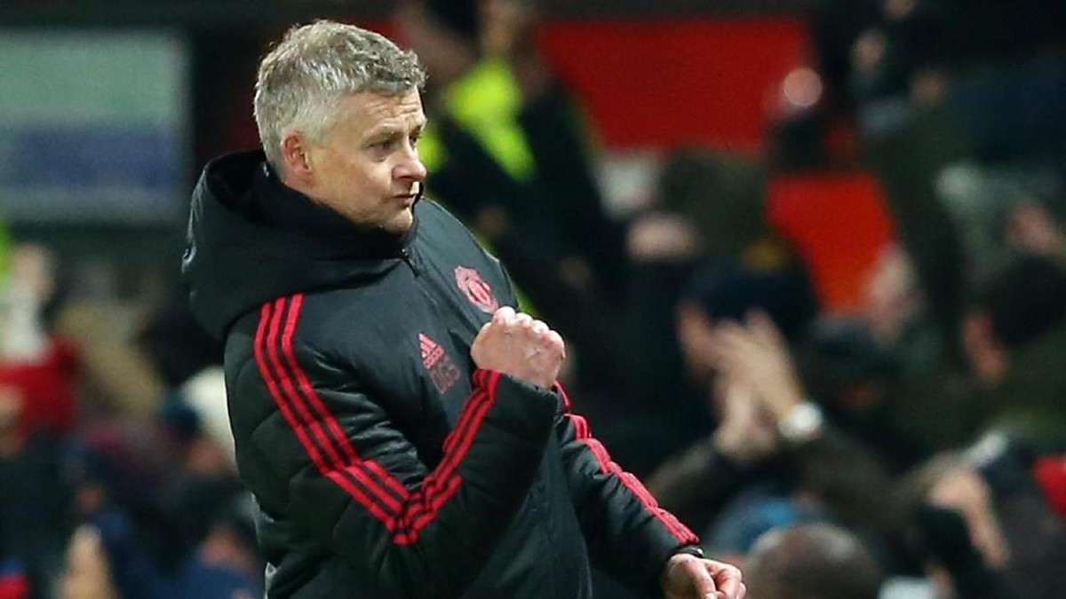 Ole Gunnar Solskjaer berjasa untuk Gerard Pique. (Foto: Alex Livesey/Getty Images)