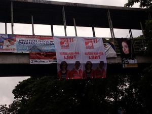 Beredar Spanduk Hargai Hak LGBT, PSI: Bukan Buatan Kami