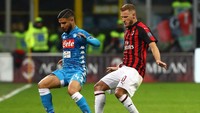 Kedua tim langsung tampil terbuka di awal babak pertama. Marco Luzzani/Getty Images.