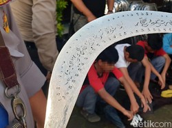Usung Celurit dan Golok, Pelajar Sukabumi Ditangkap Polisi