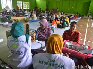 Pengungsi Banjir Kudus Mulai Terserang Penyakit