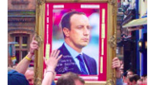 Fans Liverpool Puja Rafael Benitez di Medsos