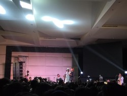 Tampil di Konser ERK, Najwa Shihab Cerita soal Lagu Seperti Rahim Ibu