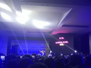 Tiba-Tiba Suddenly Rekaman Ketika Efek Rumah Kaca Jadi Milik Semua