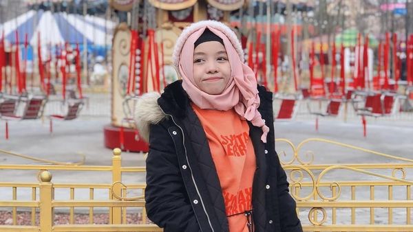 Berhijab dari Kecil, Ini Gaya Fatimah Halilintar yang Punya 1 Juta Followers