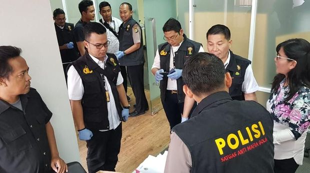 Kantor PSSI digeledah Satgas Anti Mafia Bola.