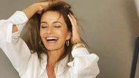 Potret Model Senior yang Pose Tanpa Busana di Usia 53, Netizen Takjub