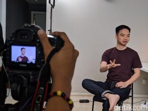 Chit-chat Bareng GadgetIn, Youtuber Gadget Nomor Wahid! Chit-chat Bareng GadgetIn, Youtuber Gadget Nomor Wahid!