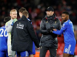 Juergen Klopp tentu menyesali hasil imbang ini mengingat mereka gagal menjauhkan jarak dari Manchester City yang kemarin dikalahkan Newcastle United. (Phil Noble/Reuters)